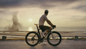 VAN RYSEL - RCR-F Beat the Wind / Director & Production : Wwwesh Studio / DOP : Scotty Simper